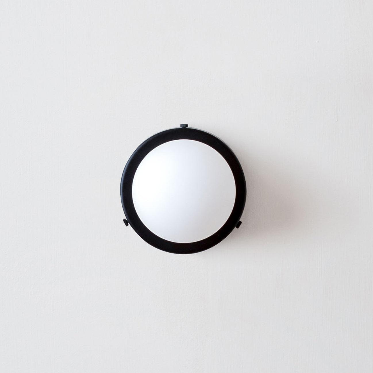 Cirkulor Wall Light