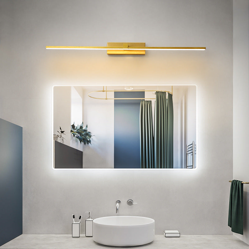 Batavel Wall Light