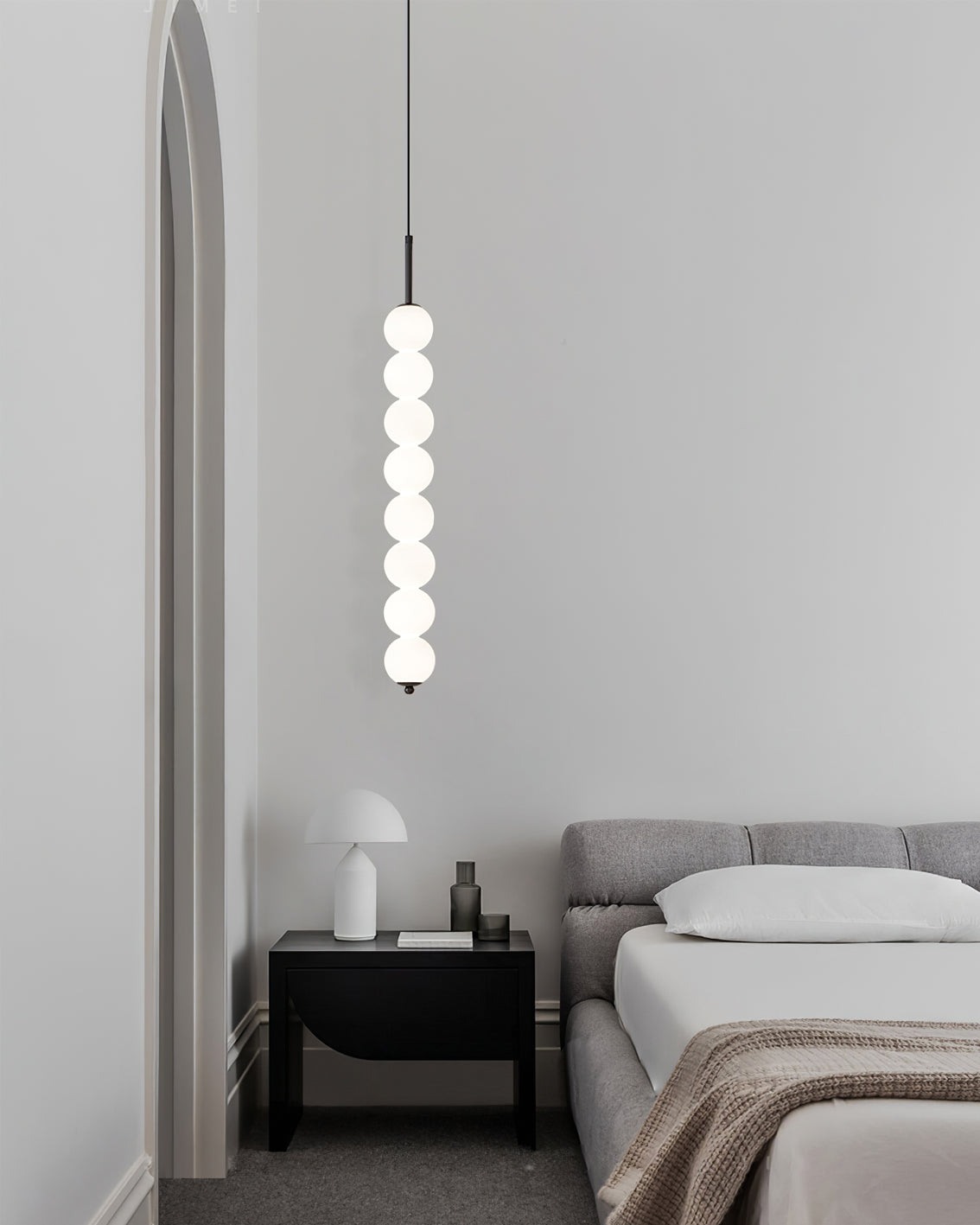Woco Globe Pendant Light