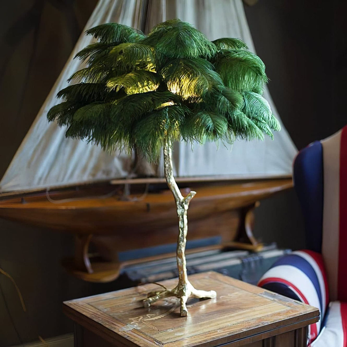 Dekorfine Ostrich Feather Table Lamp — Detail View 57