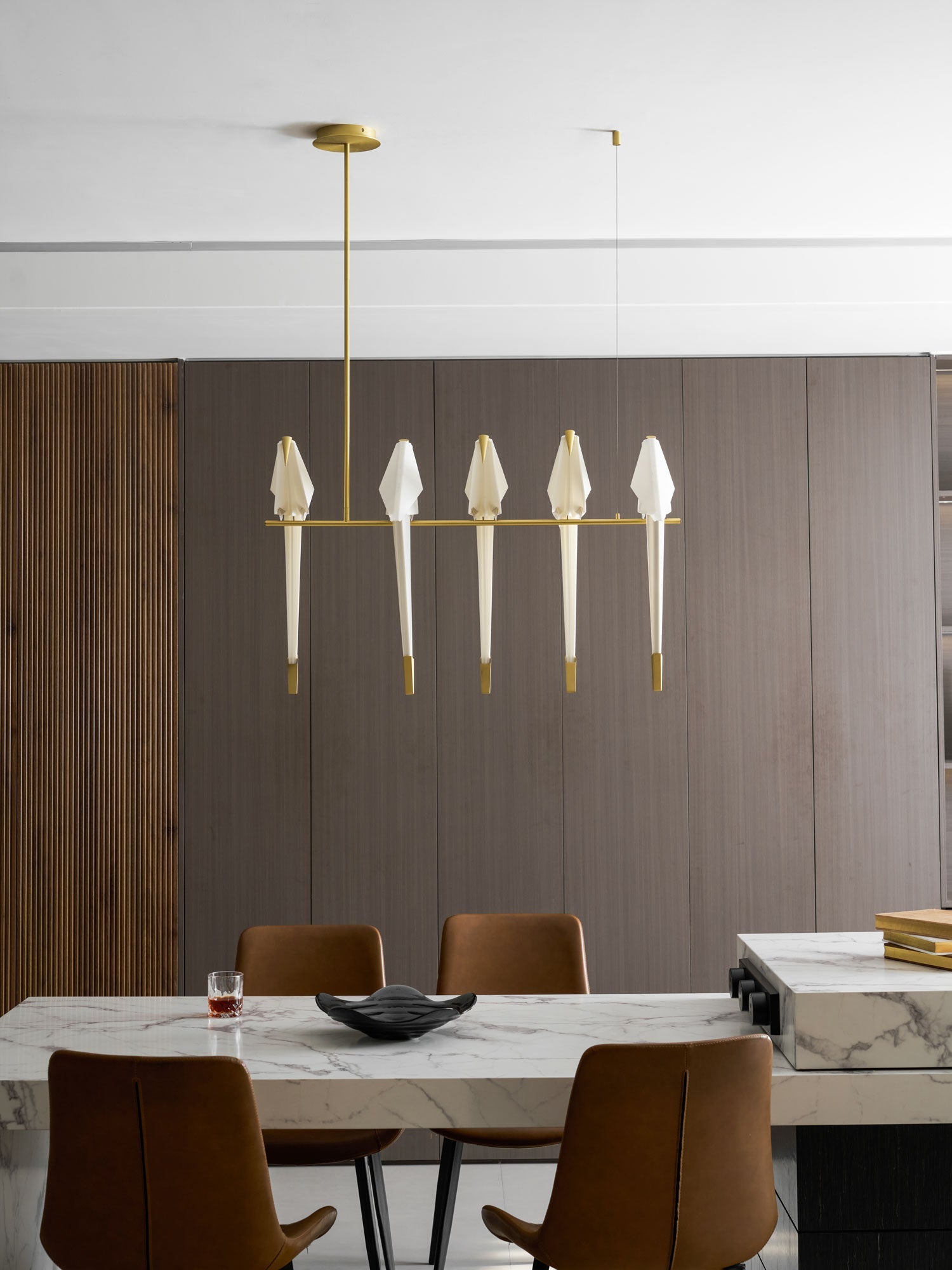 Tehiron Linear Chandelier
