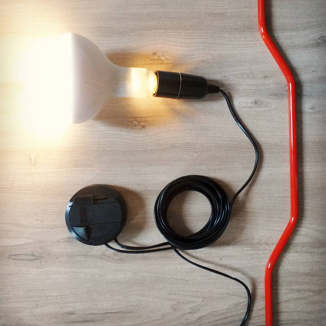 Pabel Floor to Ceiling Light