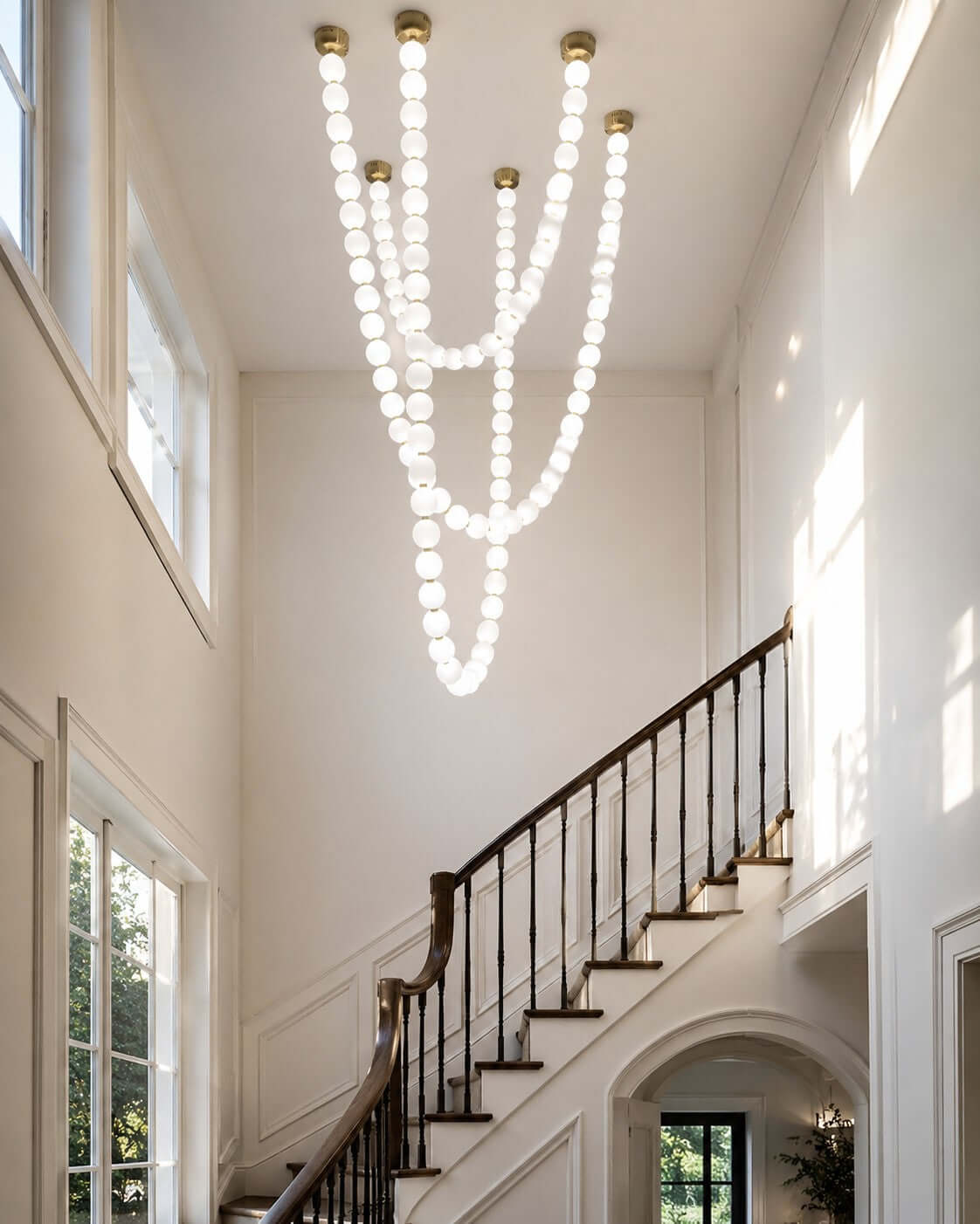 Baerain Globe Chandelier