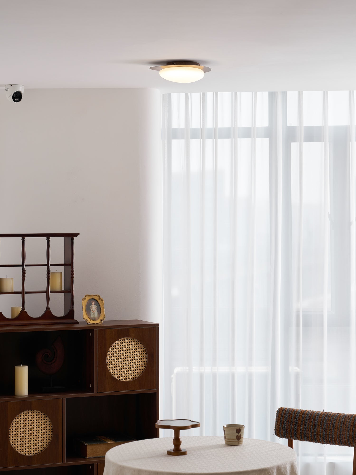 Alerlia Pebble Ceiling Light
