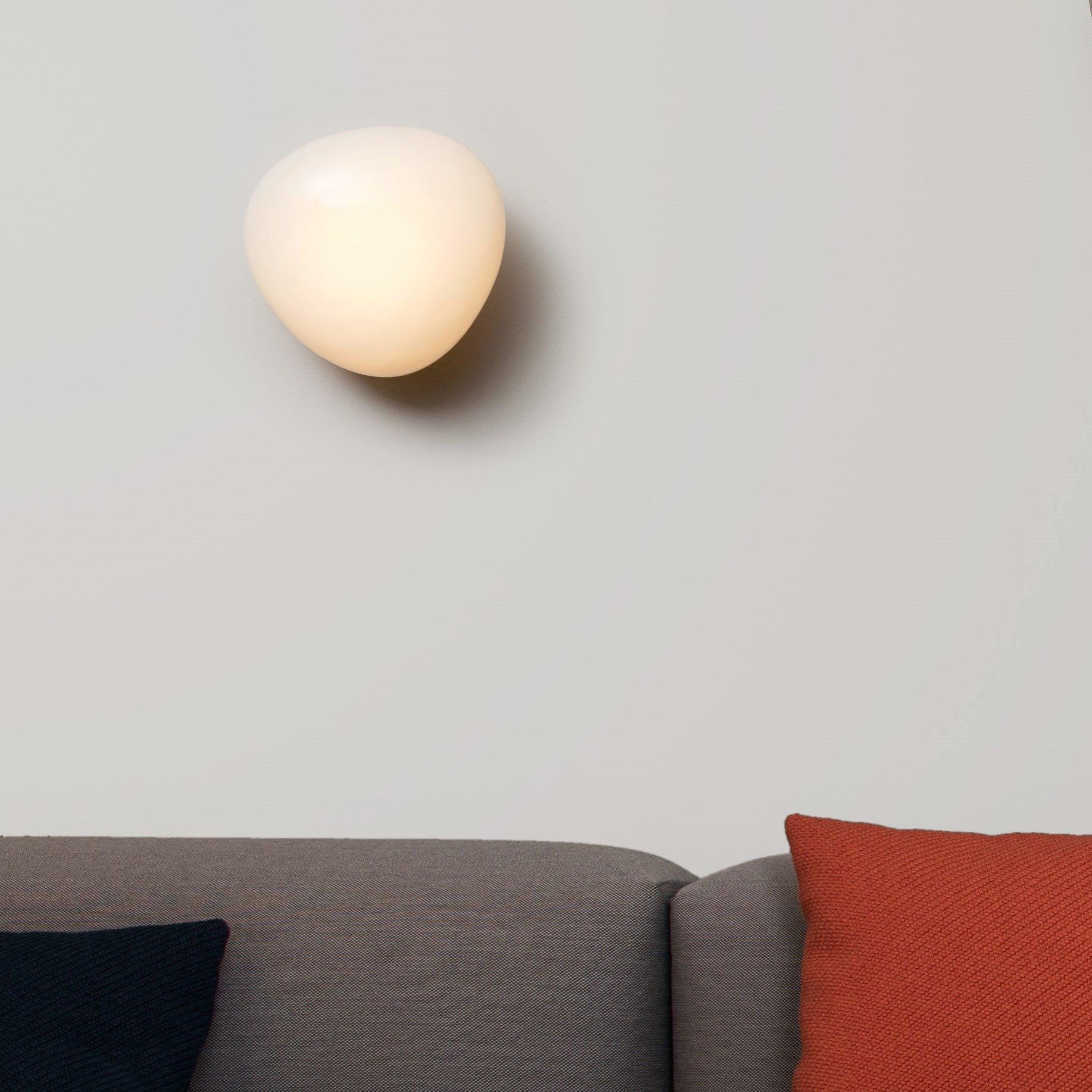 Marvro Wall Light