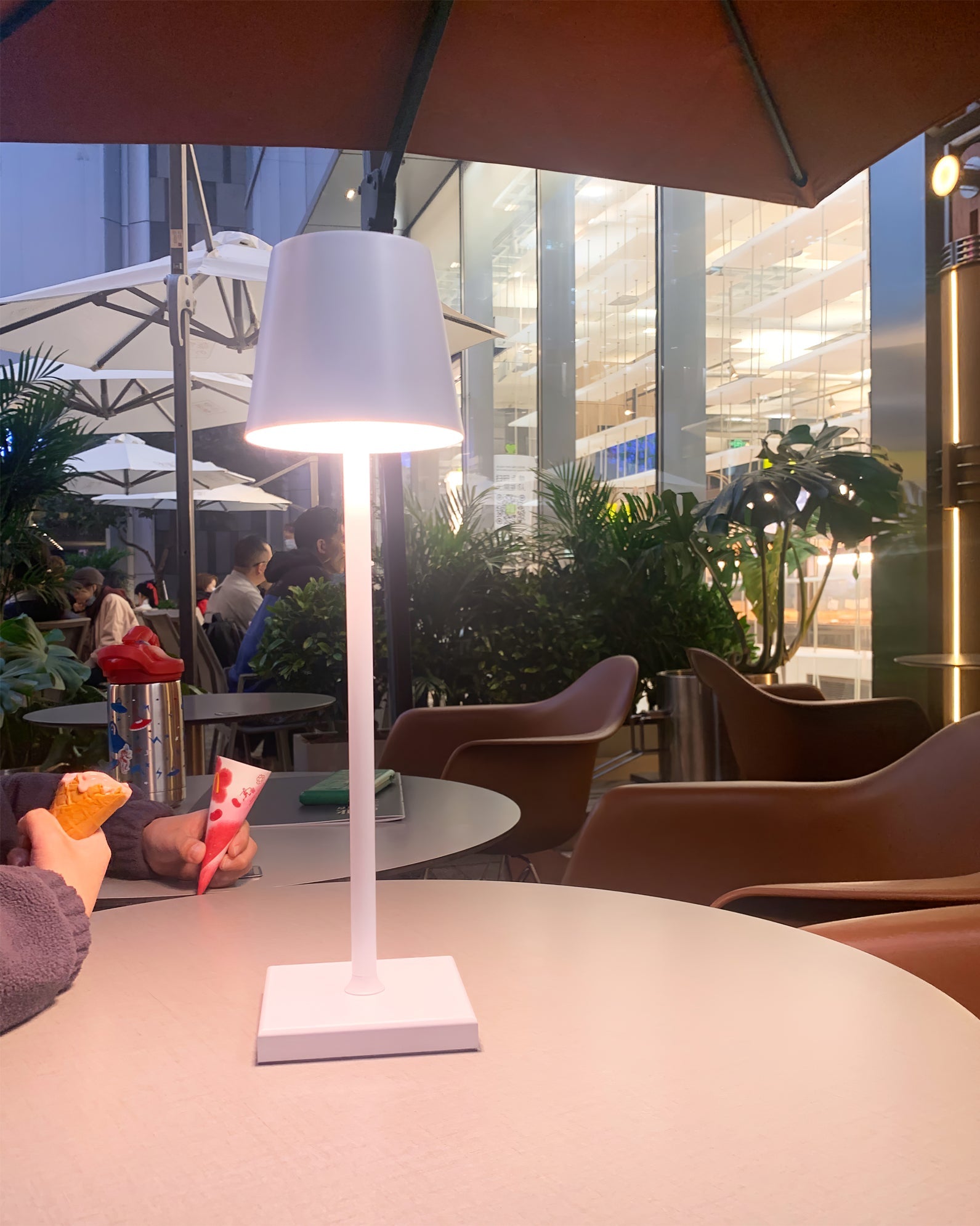 Araraano Portable Table Lamp
