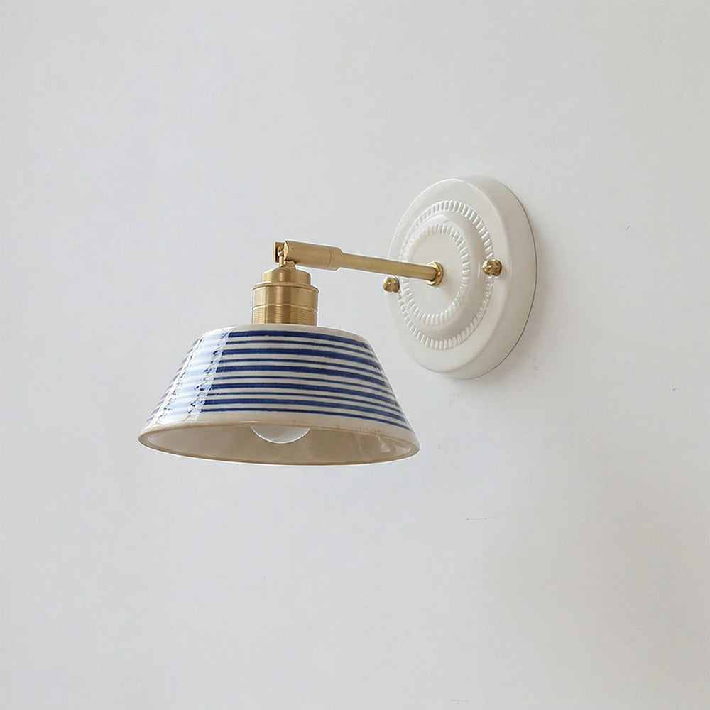 Lemson Wall Light
