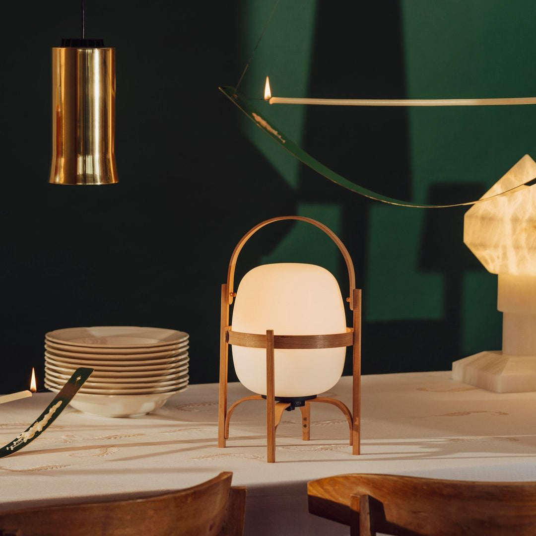 Itovelon Lantern Table Lamp