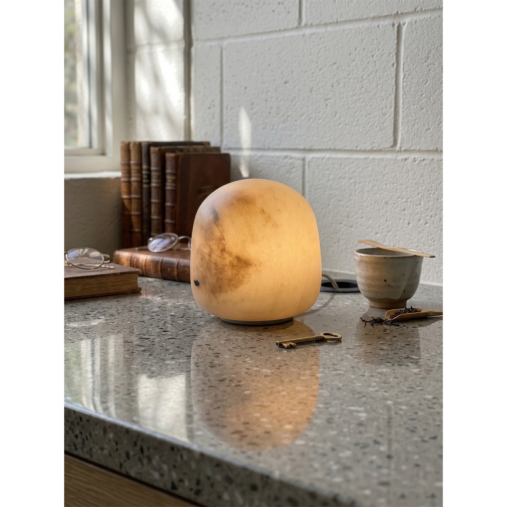 Bazorello Alabaster Table Lamp