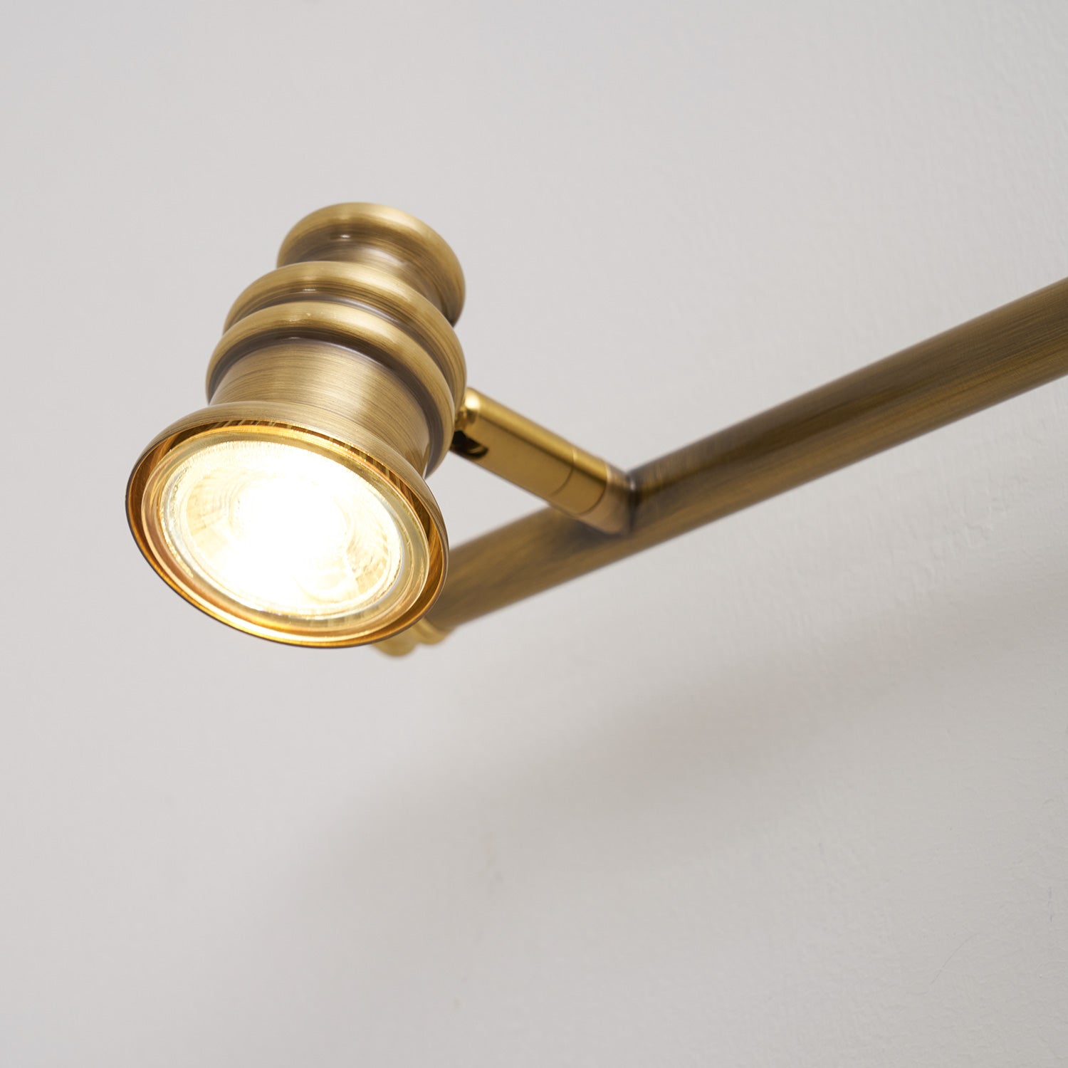 Sarroc Linear Wall Light