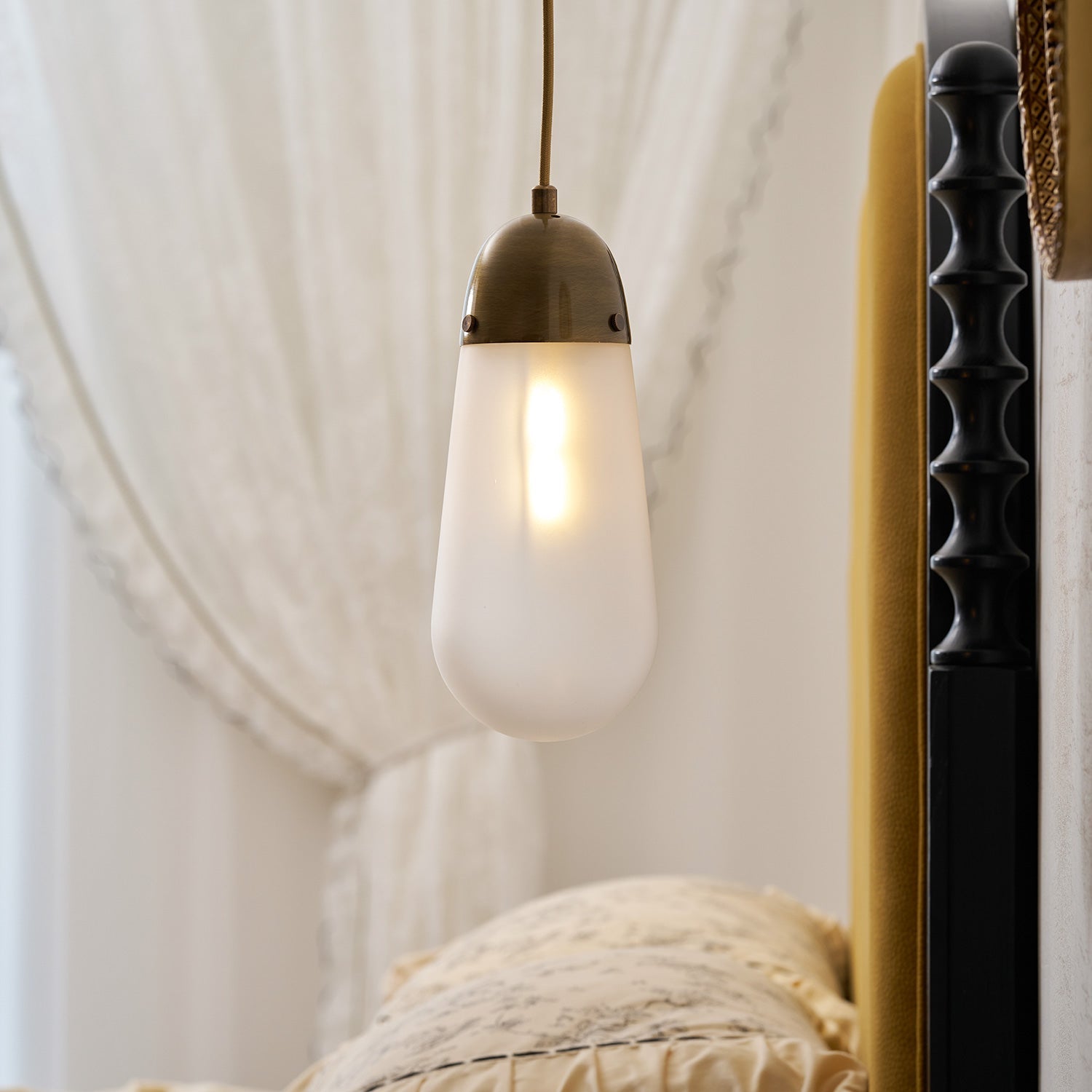 Olena Cluster Pendant Light