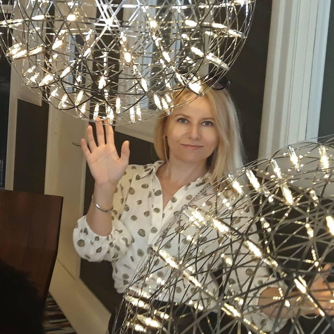 Unia Pendant Light