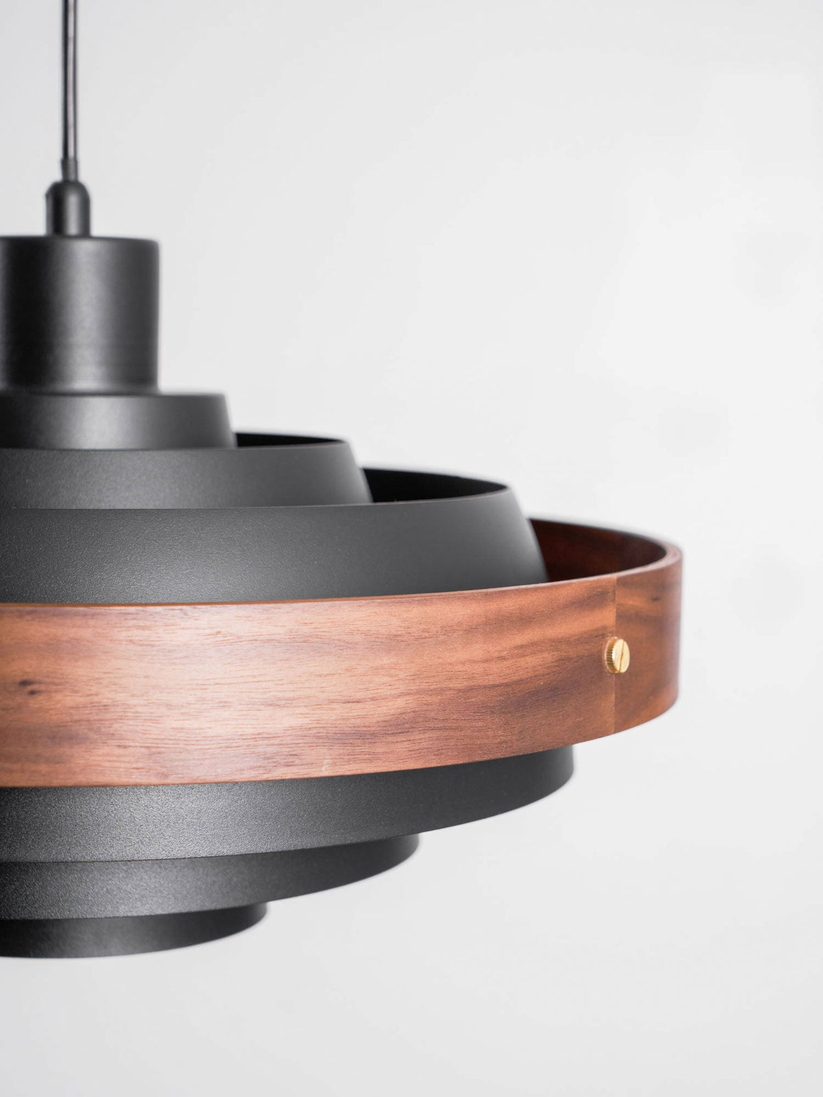 Afano Articulated Pendant Light