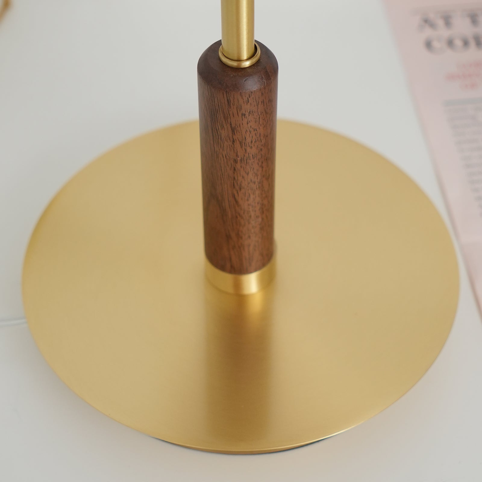 Xojun Table Lamp