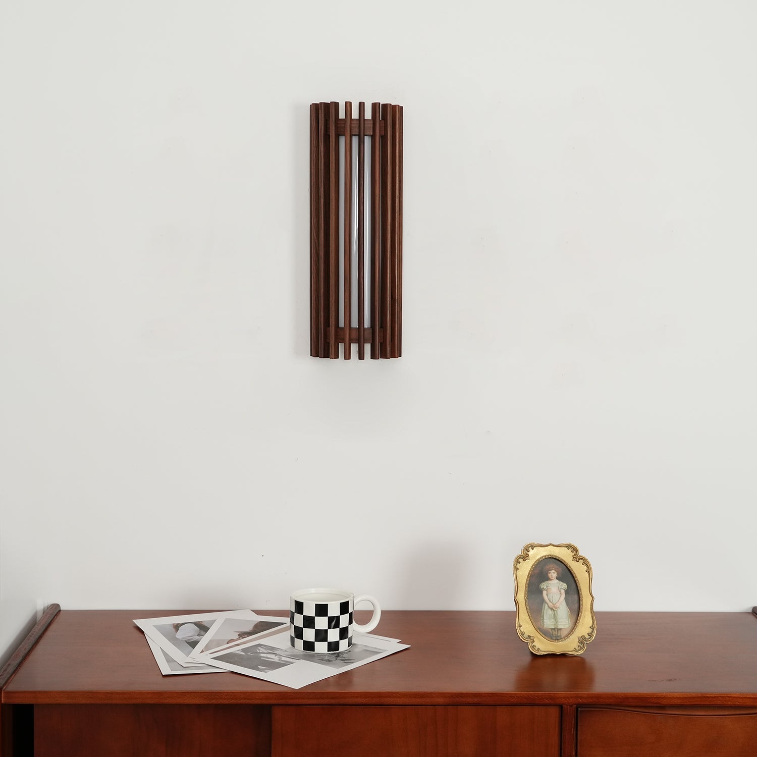 Bekelya Wall Light