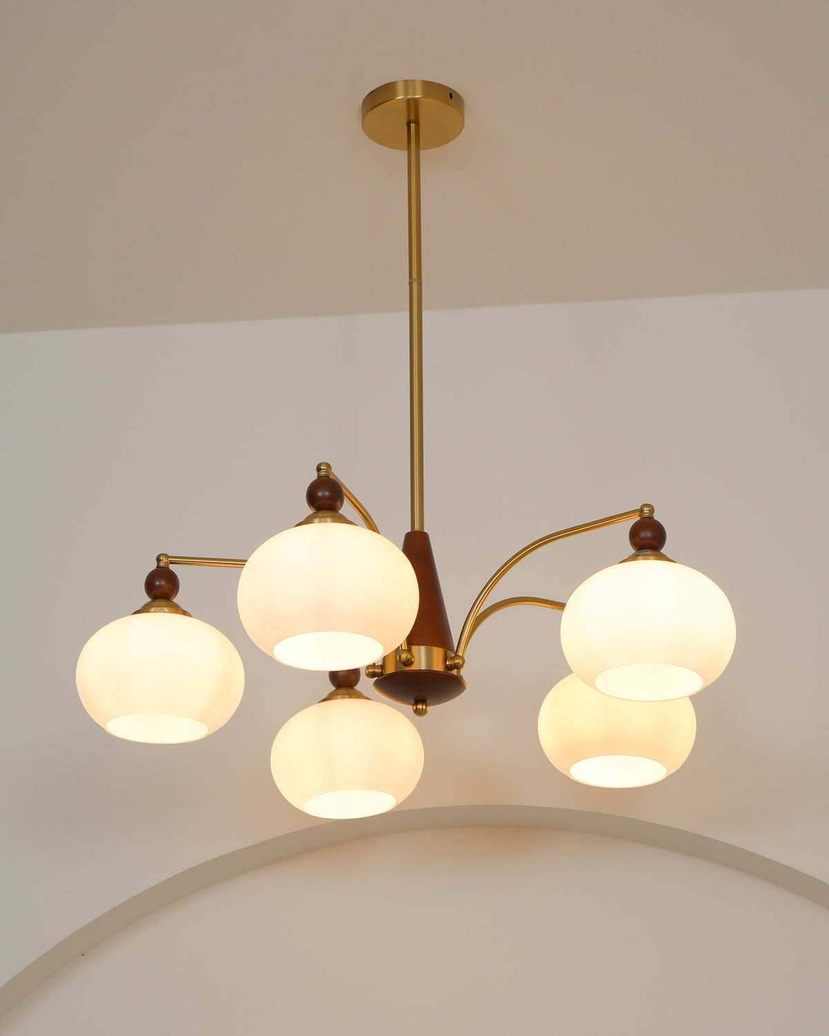 Arderion Retro Chandelier