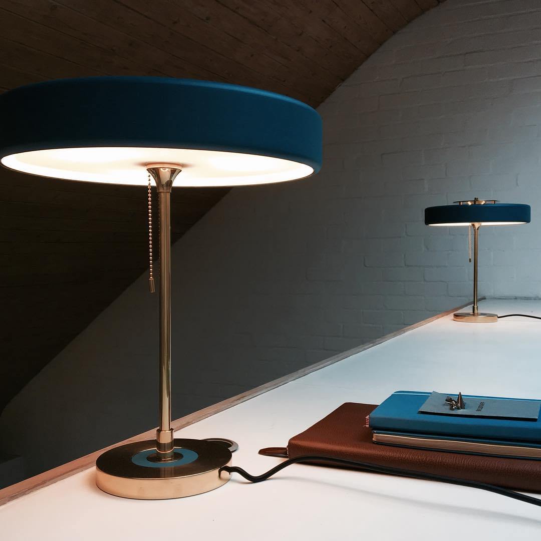 Mepero Modern Table Lamp