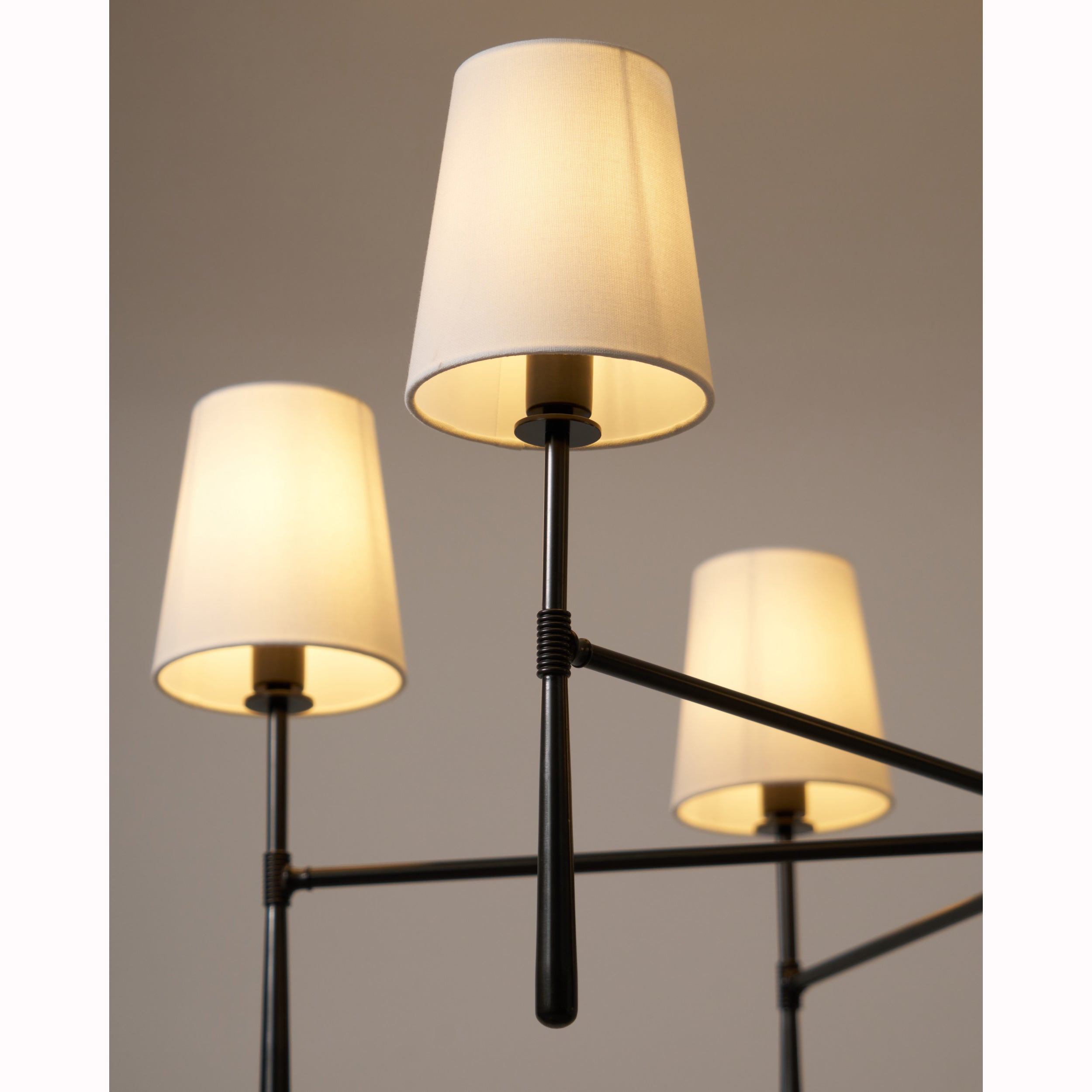 Alrizva Round Chandelier