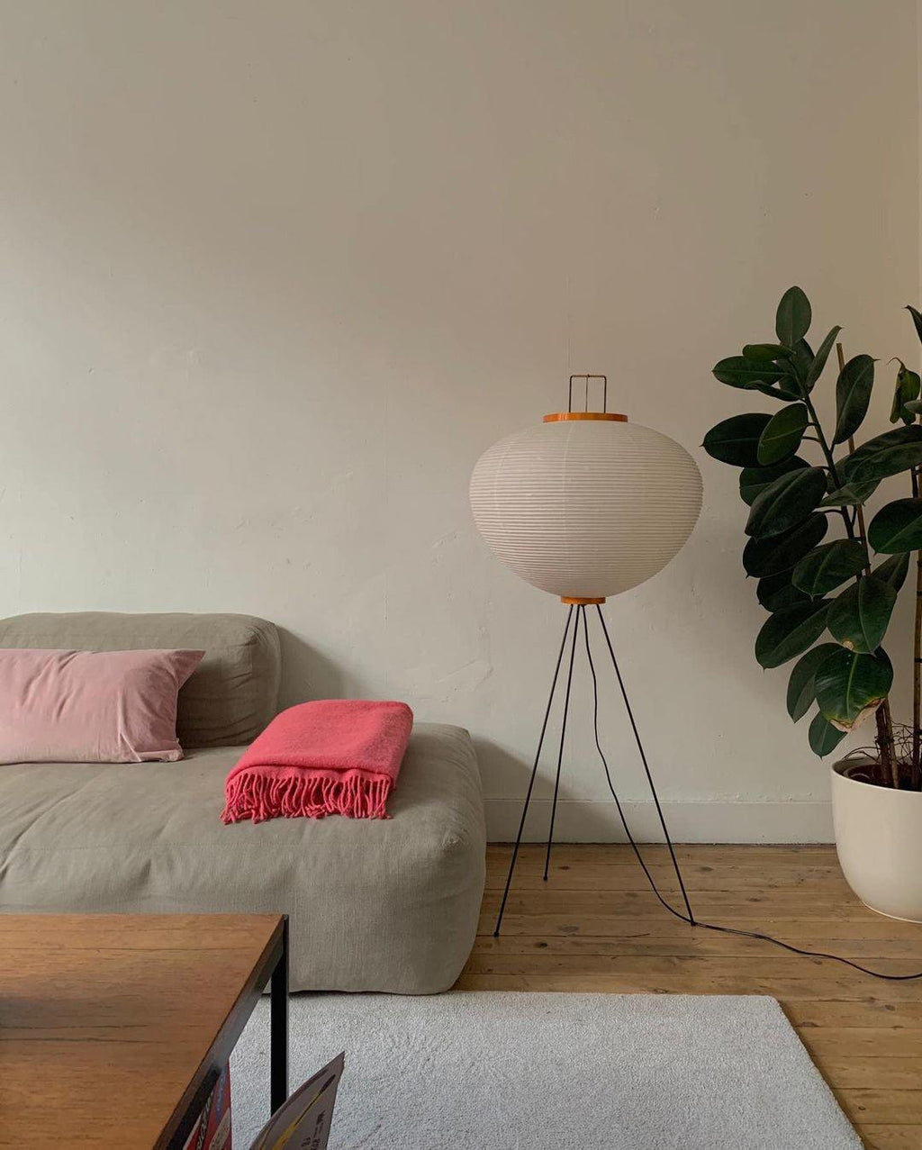 Alellan Sculptural Floor Lamp