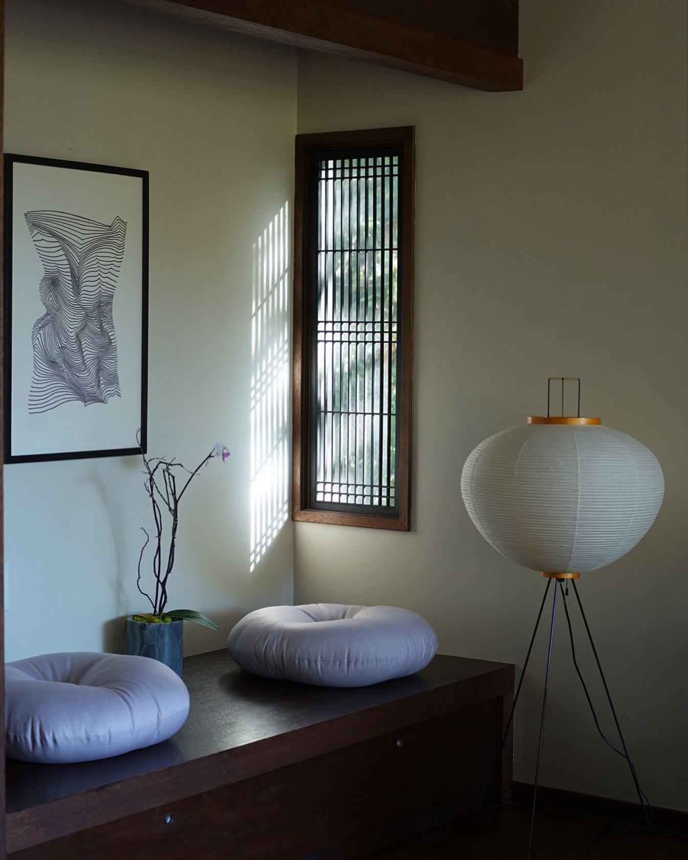 Alellan Sculptural Floor Lamp