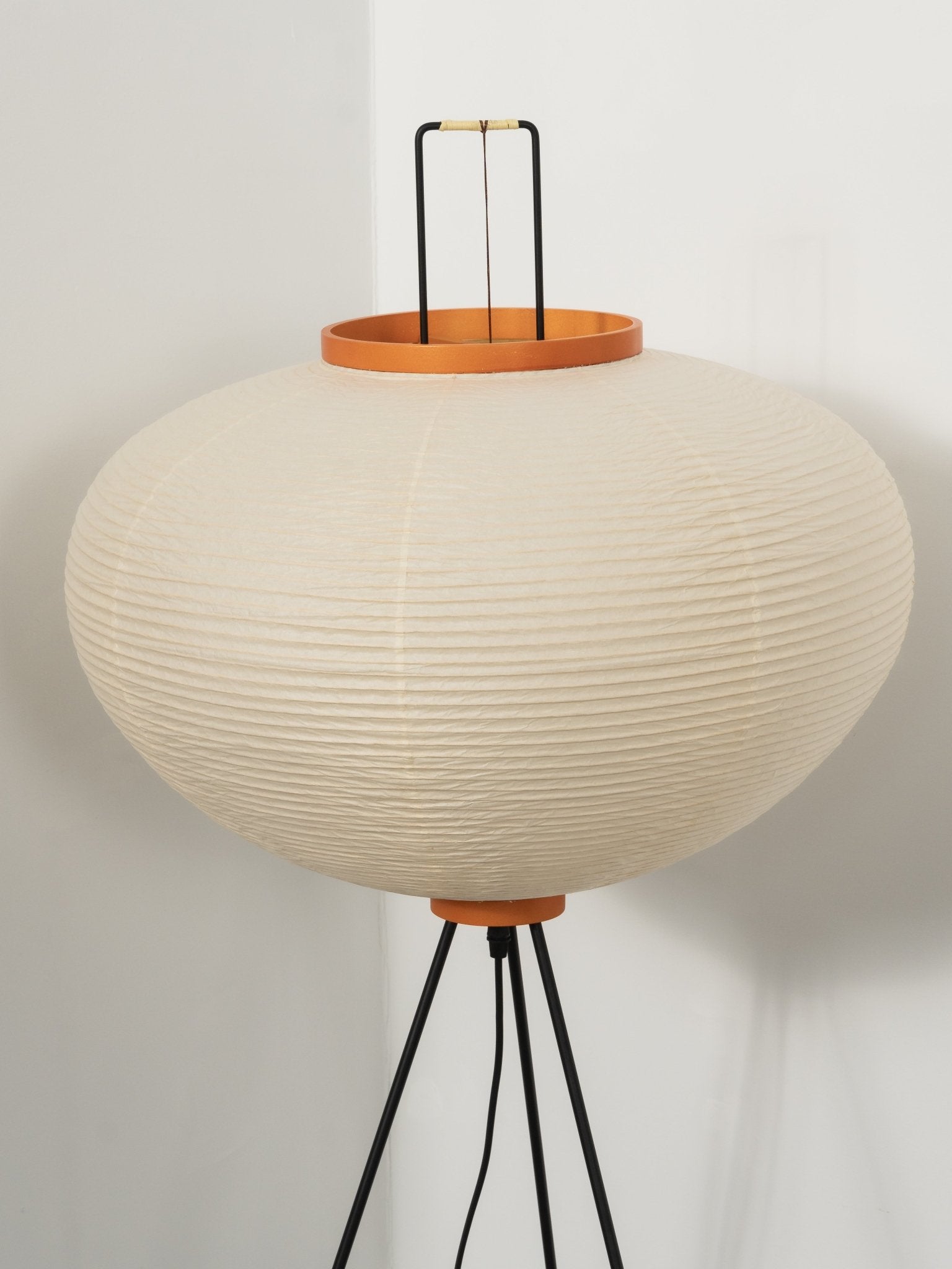 Alellan Sculptural Floor Lamp