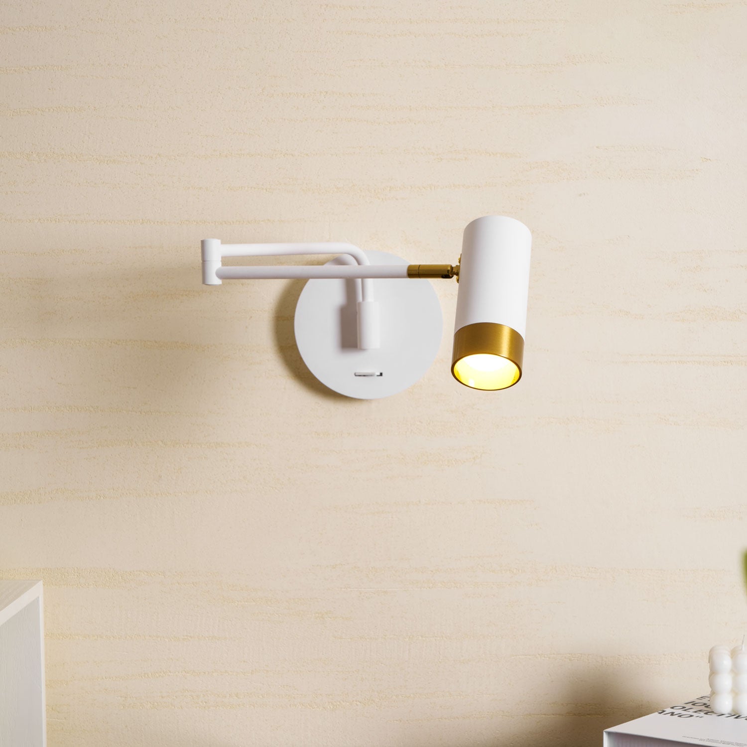 Nodo Wall Light
