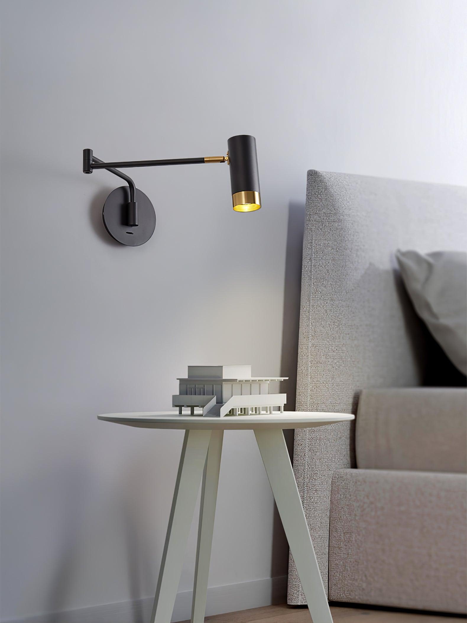 Nodo Wall Light