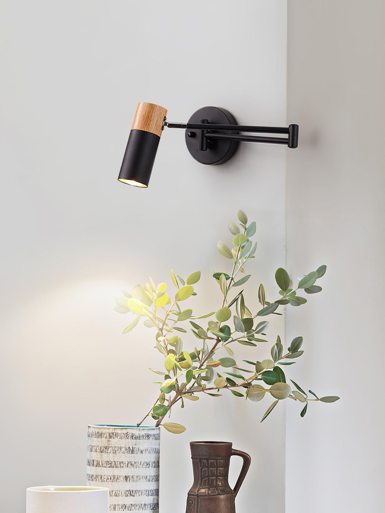 Nodo Wall Light
