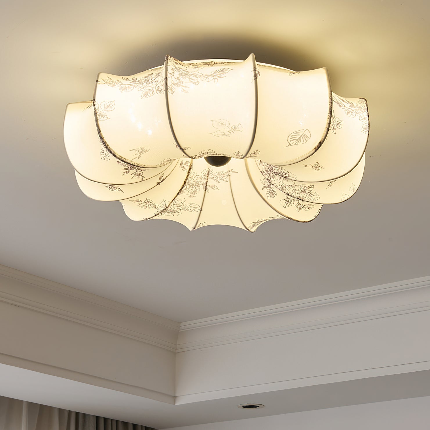 Utuleno Retro Ceiling Light