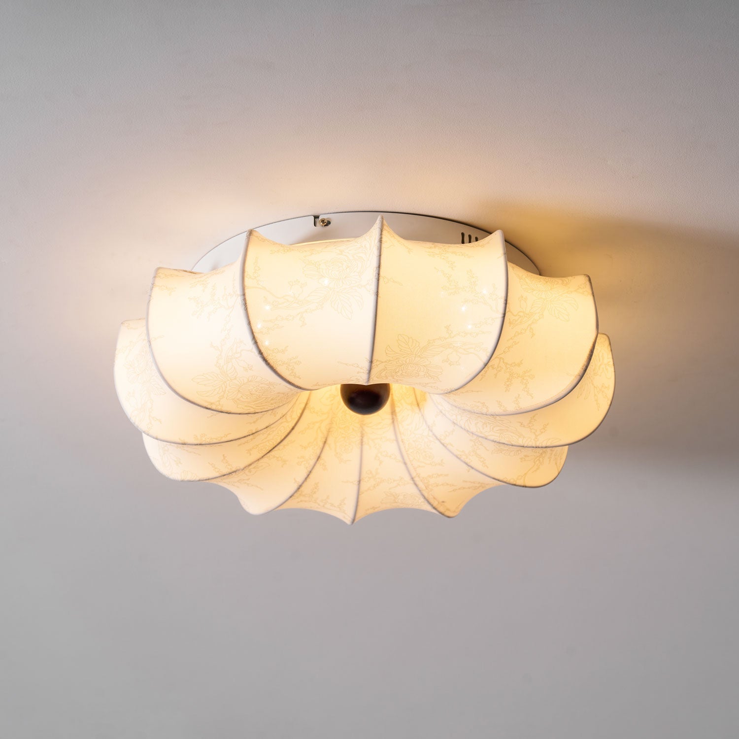 Utuleno Retro Ceiling Light