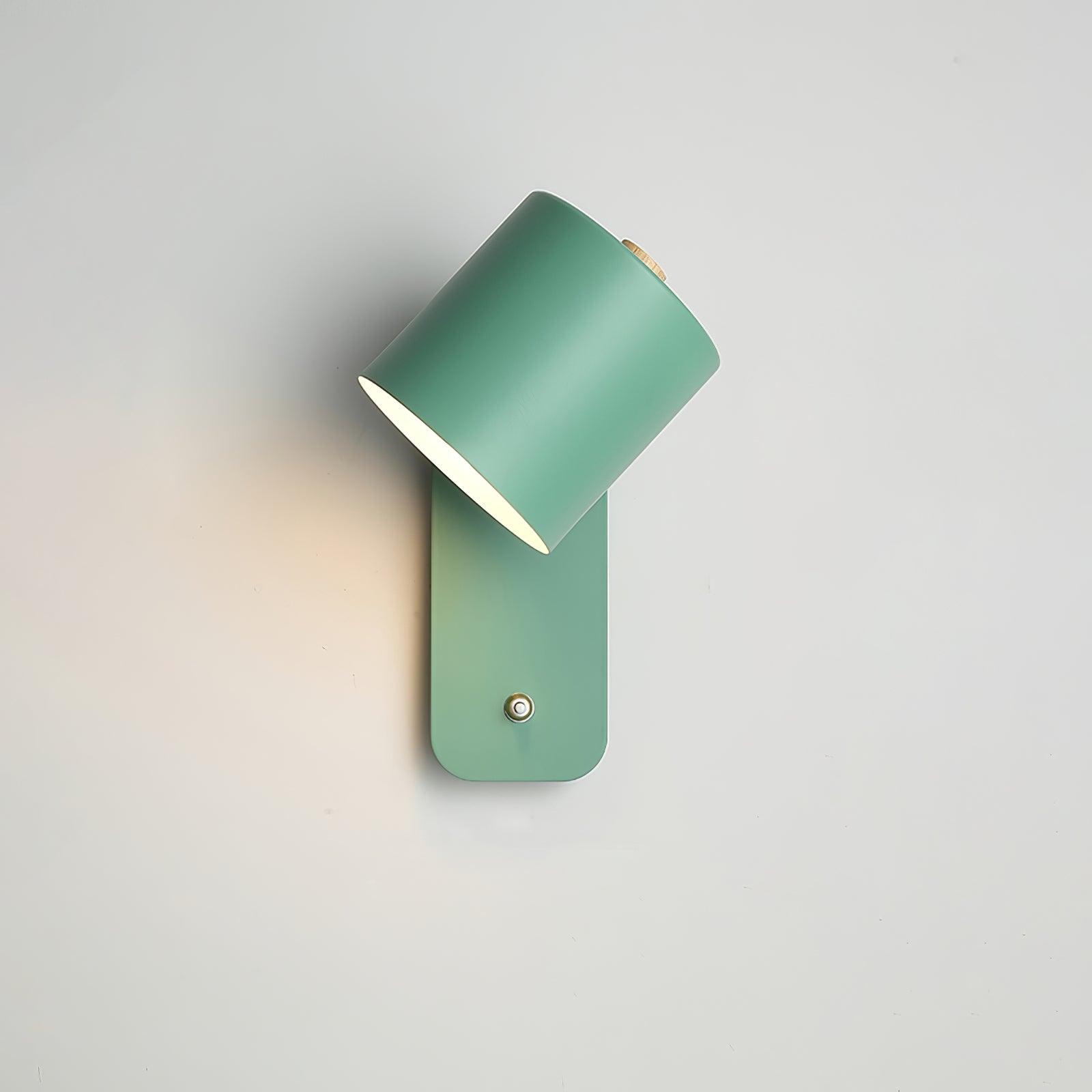 Manzo Wall Light