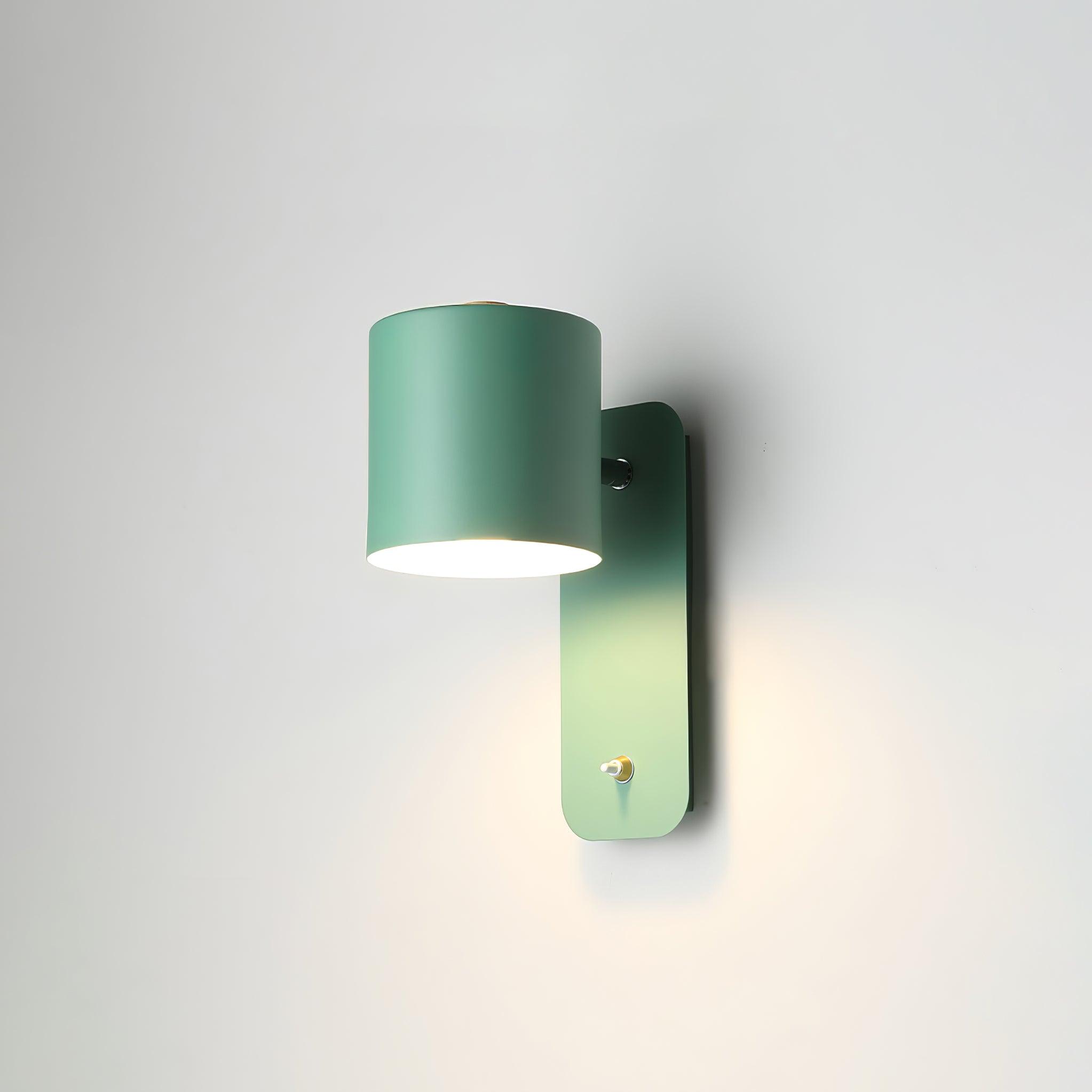 Manzo Wall Light