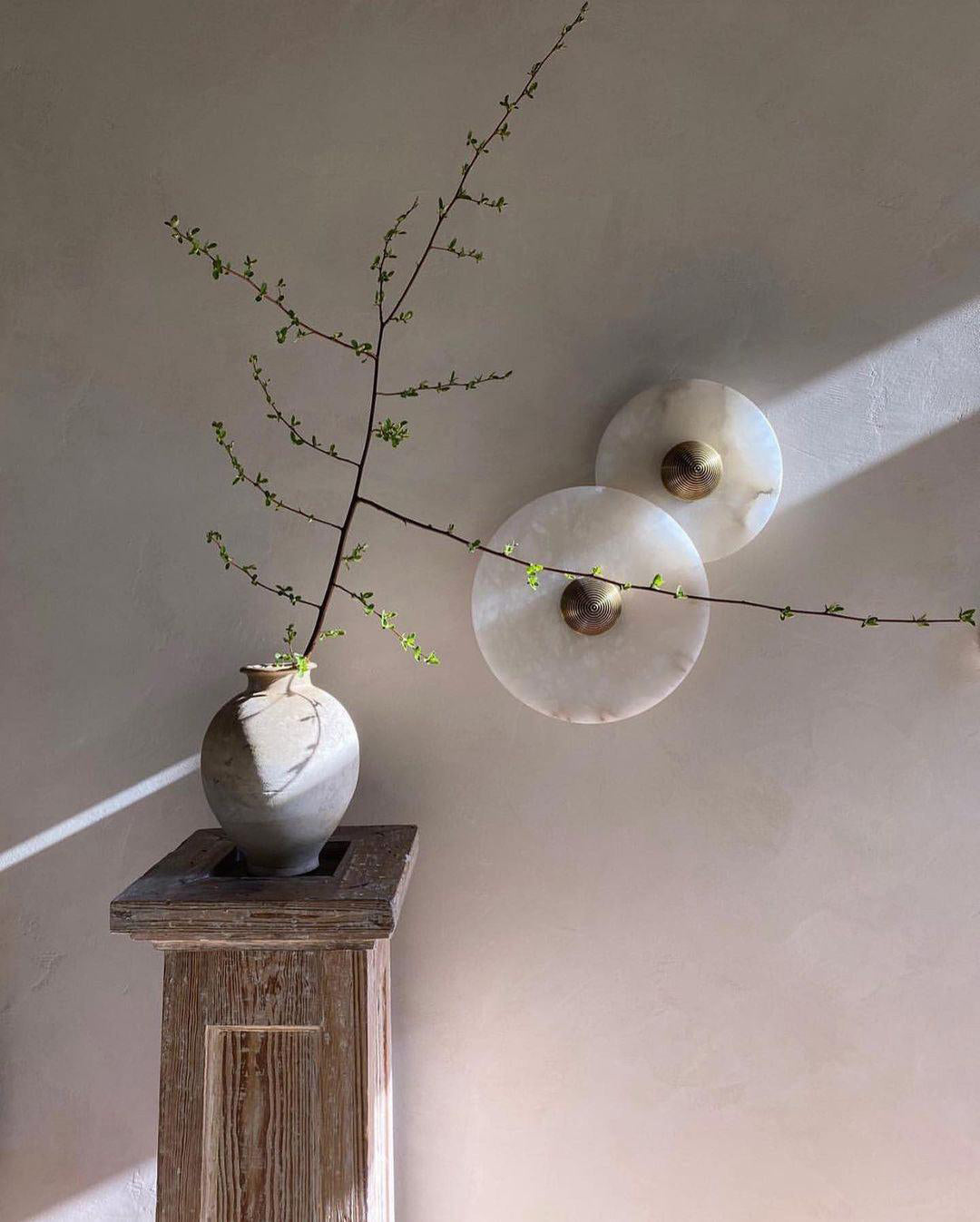 Aralzo Round Wall Light