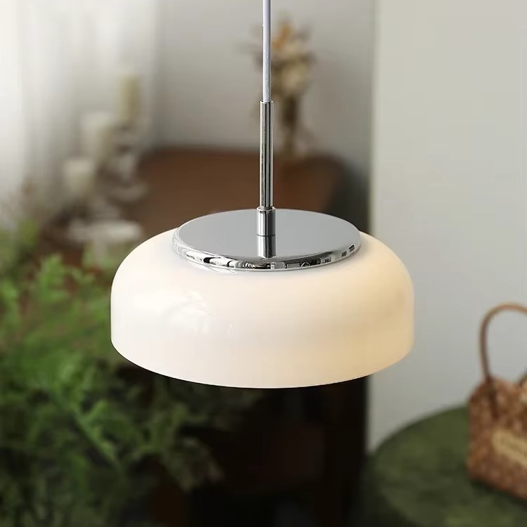 Lepa Pendant Light
