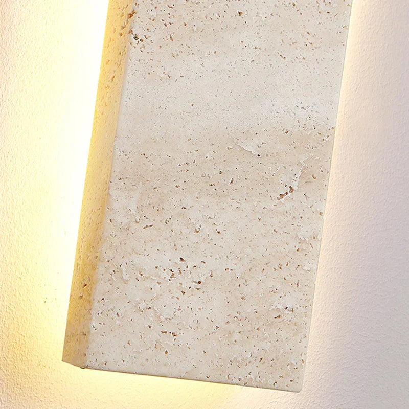 Veliroy Wall Light