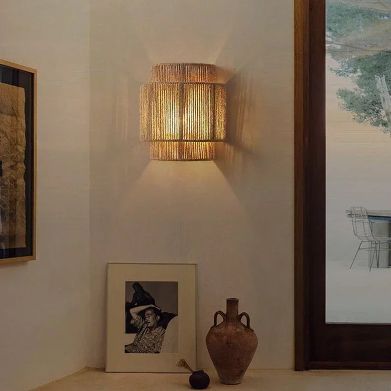 Octuris Wall Light