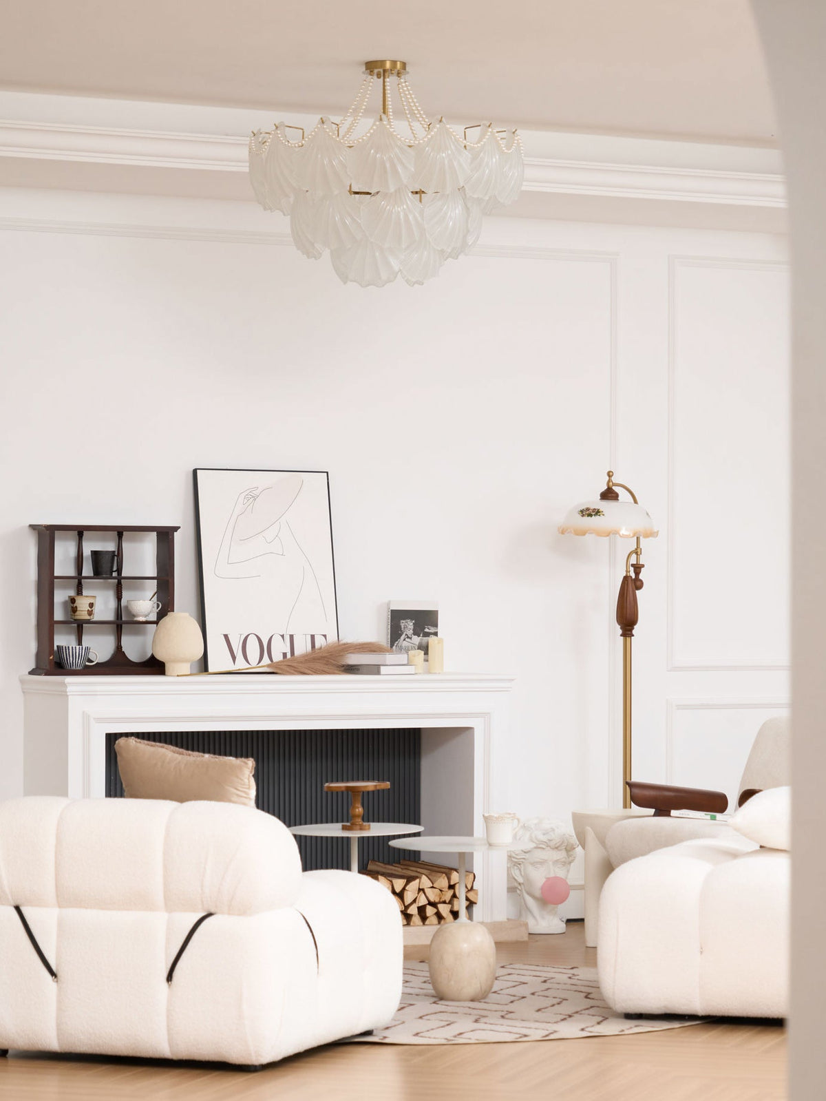 Scallop Shell Chandelier – detail 24
