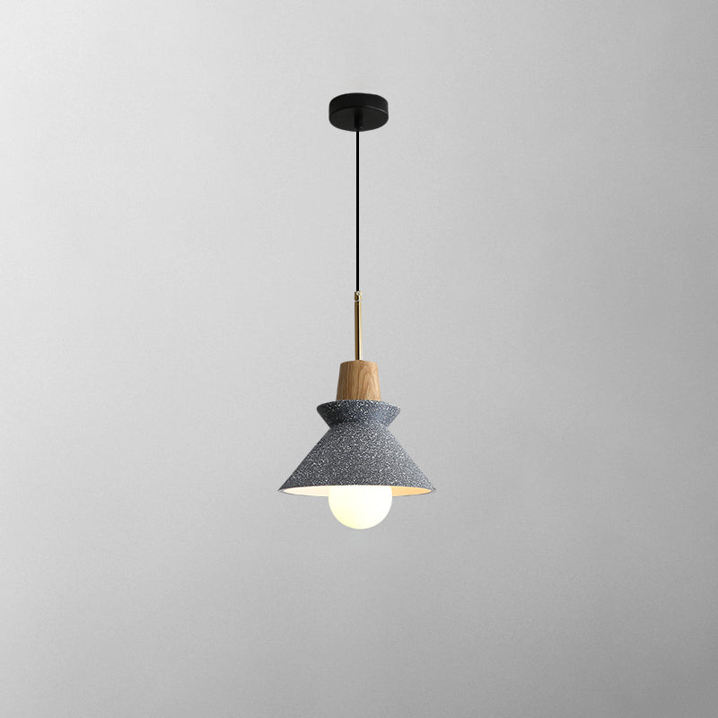 Upao Cone Pendant Light