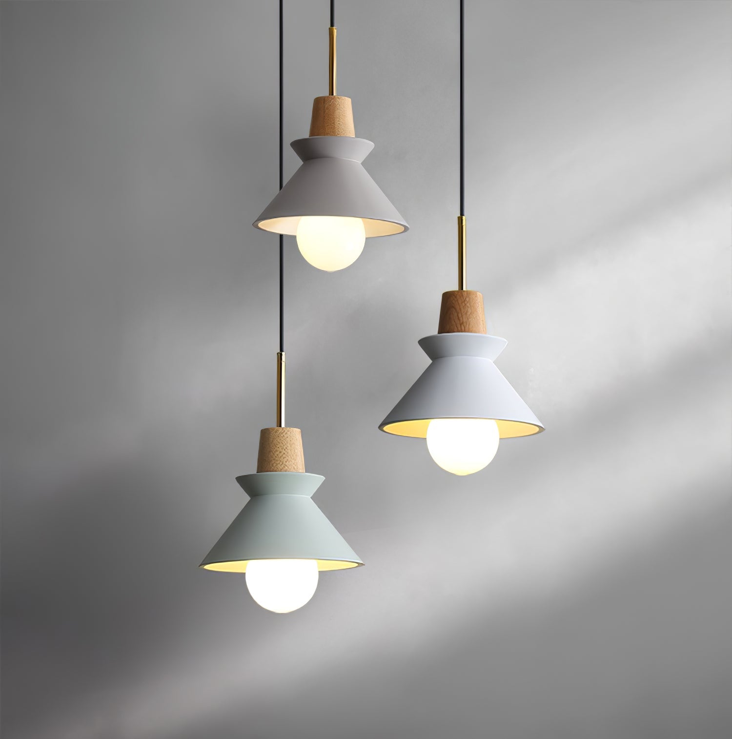 Upao Cone Pendant Light