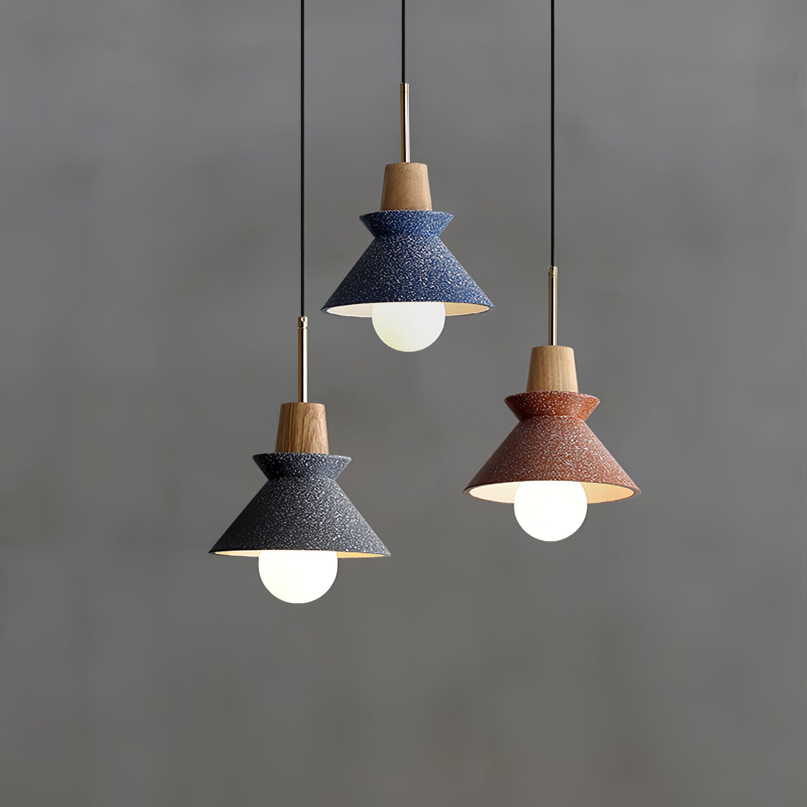 Upao Cone Pendant Light
