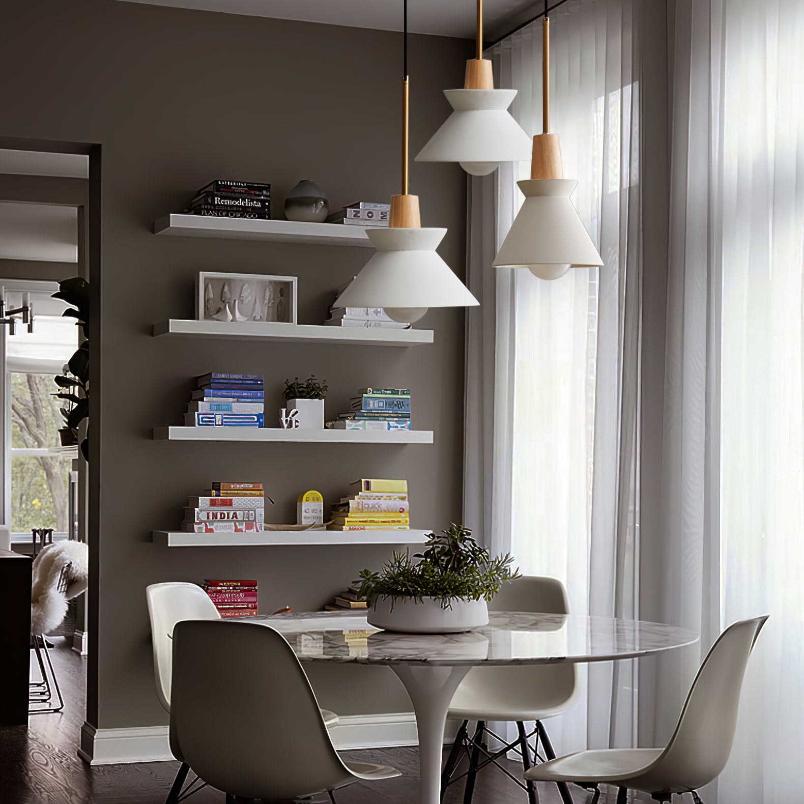 Upao Cone Pendant Light