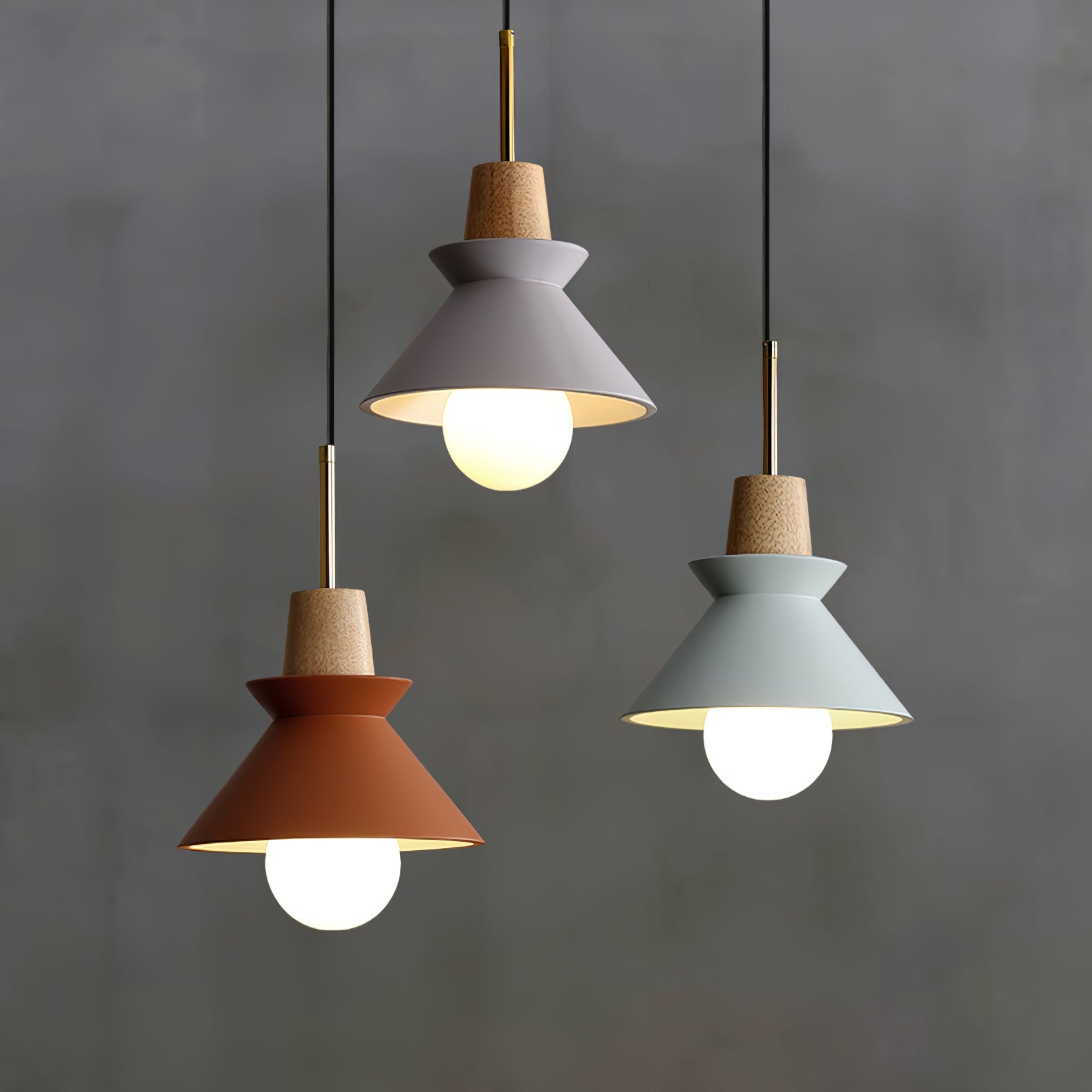 Upao Cone Pendant Light