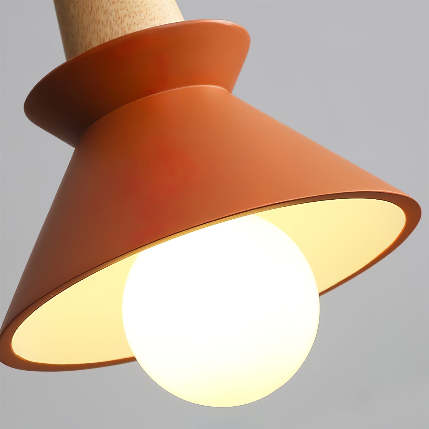 Upao Cone Pendant Light