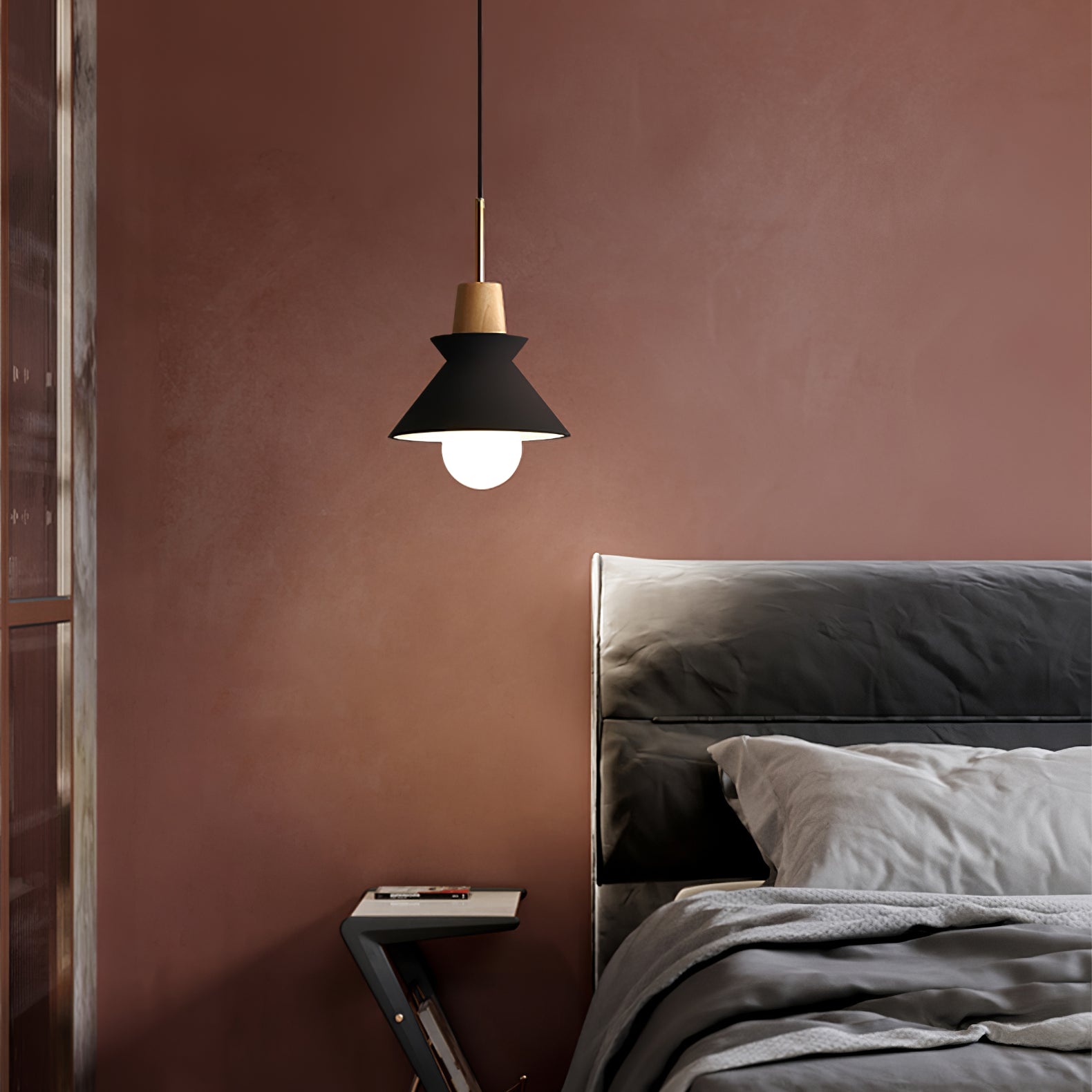 Upao Cone Pendant Light
