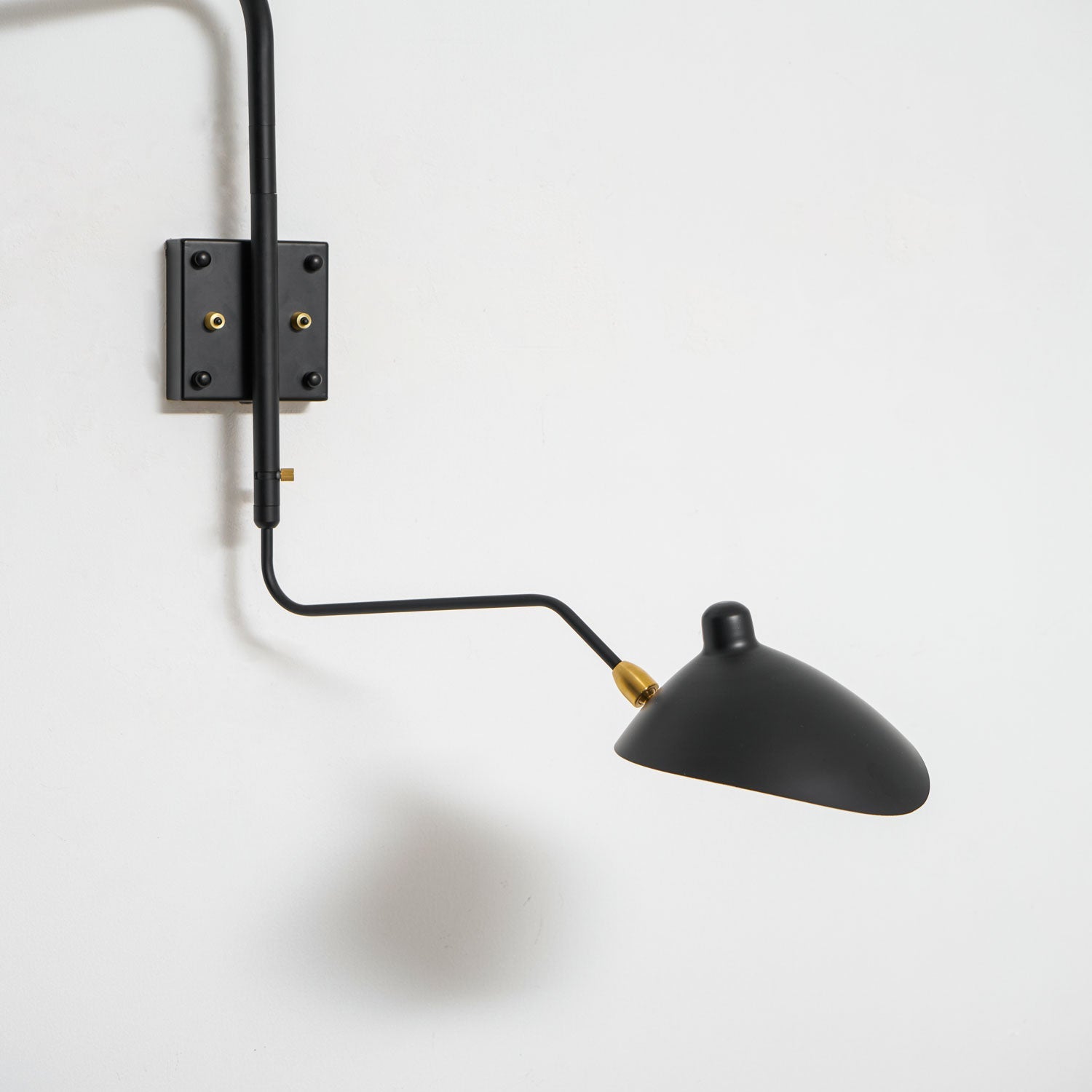Allarro Linear Wall Light