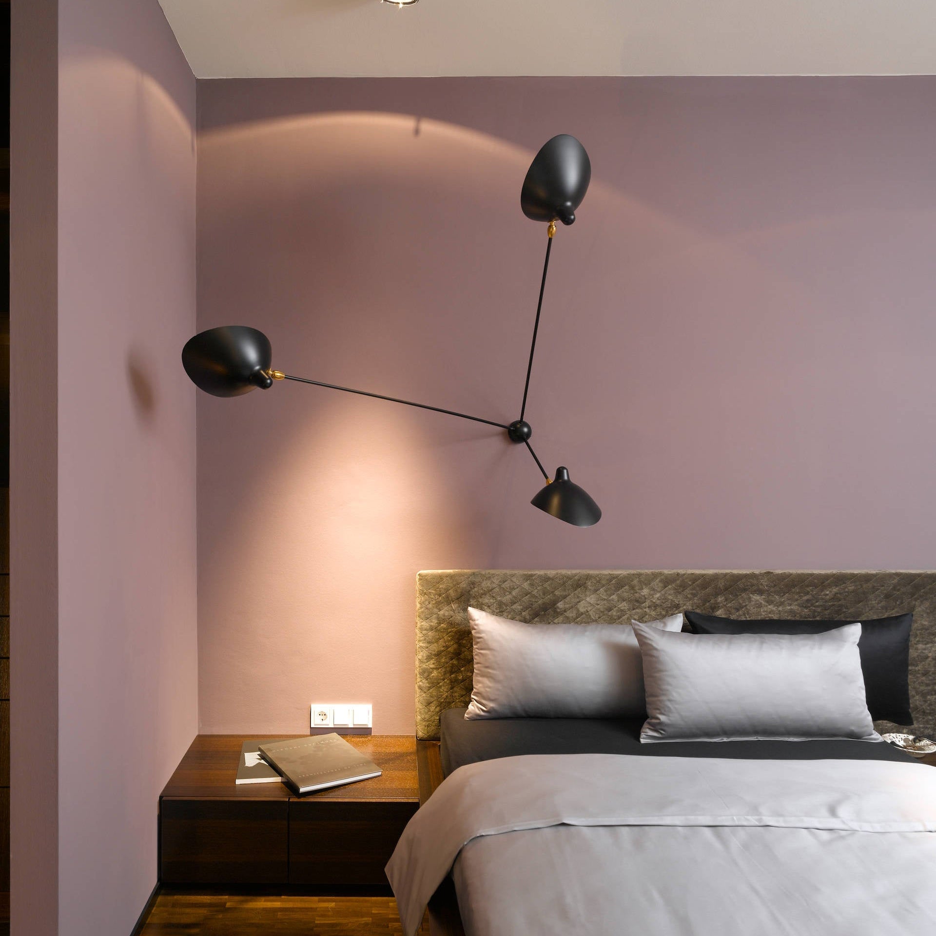 Povon Ceiling Light