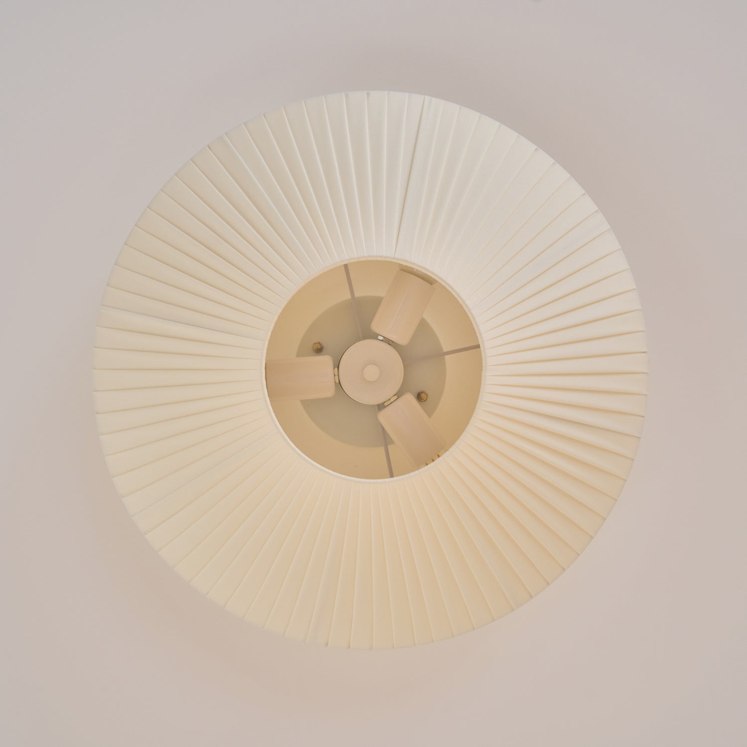 Arenyn Round Ceiling Light