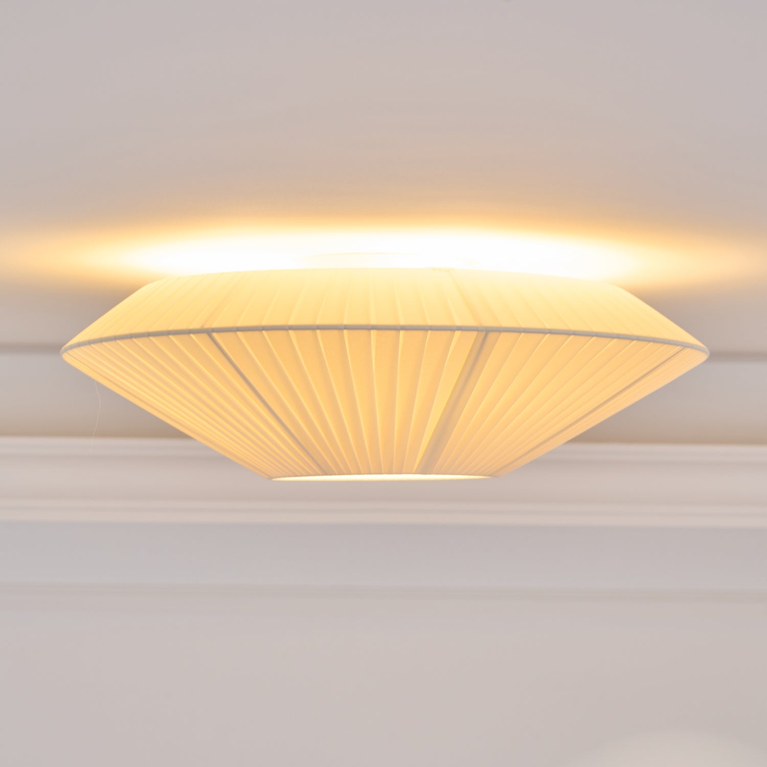 Arenyn Round Ceiling Light