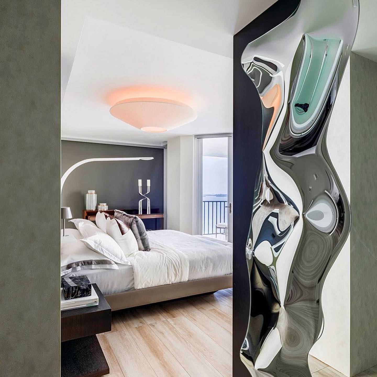 Arenyn Round Ceiling Light