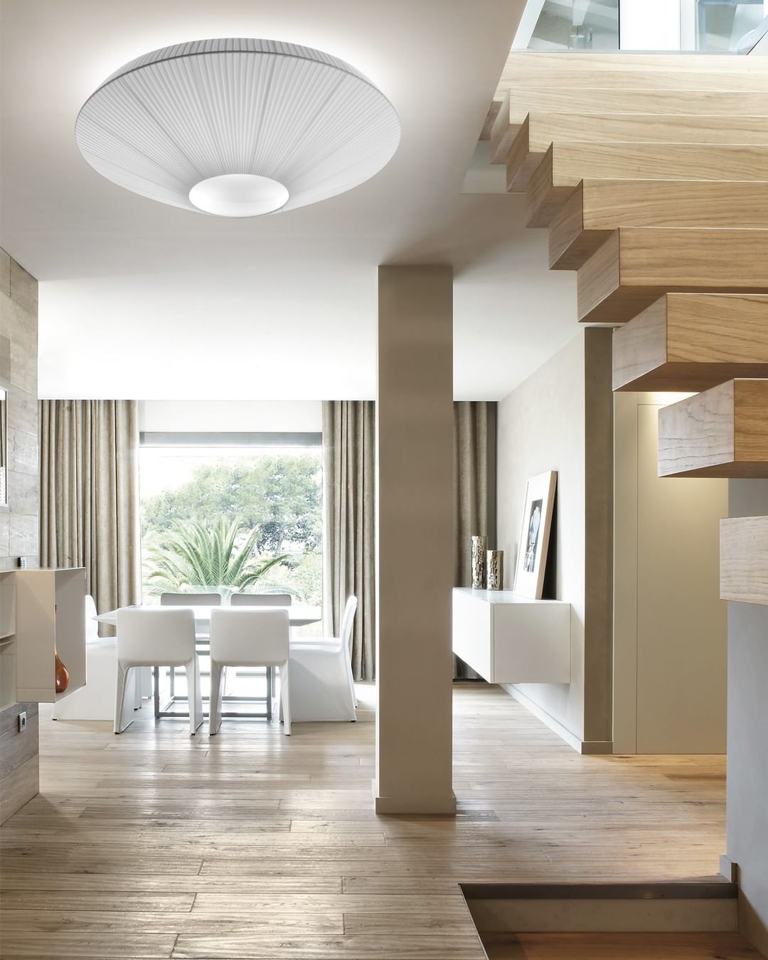 Arenyn Round Ceiling Light